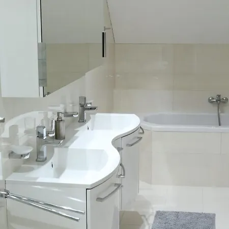 Vakantiehuis Pod Szczeblem Dom Dla 14 Osob Z Kominkiem Balia Jacuzzi